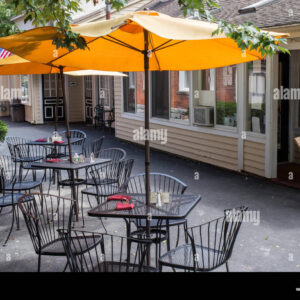 CAFE & RESTAURANT UMBRELLA